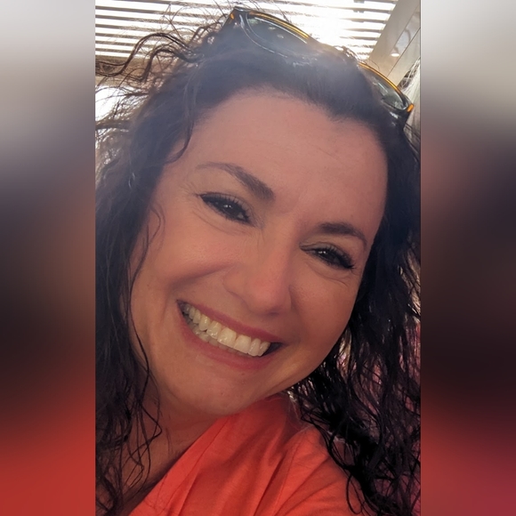 Meet your Posher, Terry - Picture 1 of 2